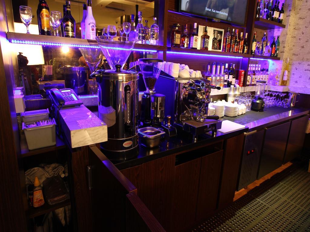 ג'קרטה Sotis Hotel מראה חיצוני תמונה