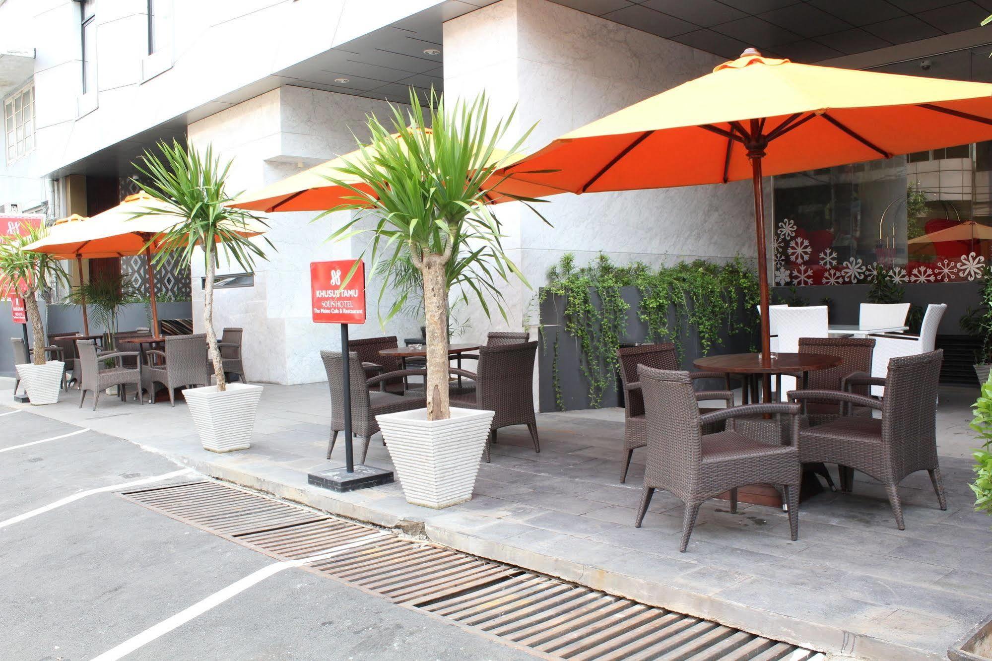 ג'קרטה Sotis Hotel מראה חיצוני תמונה