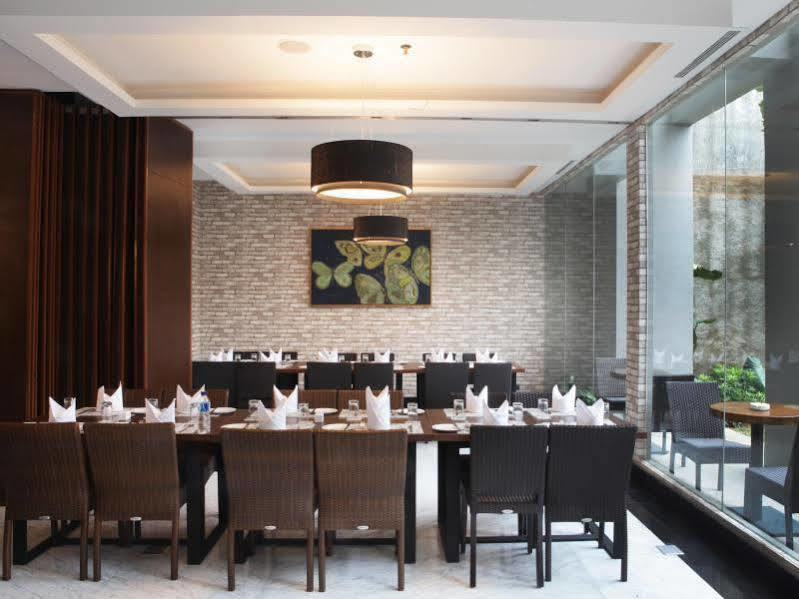 ג'קרטה Sotis Hotel מראה חיצוני תמונה