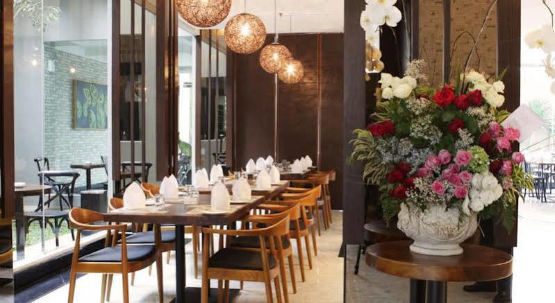 ג'קרטה Sotis Hotel מראה חיצוני תמונה